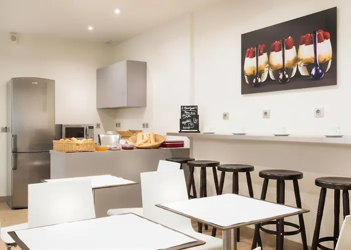 Enjoy Hostel Paris